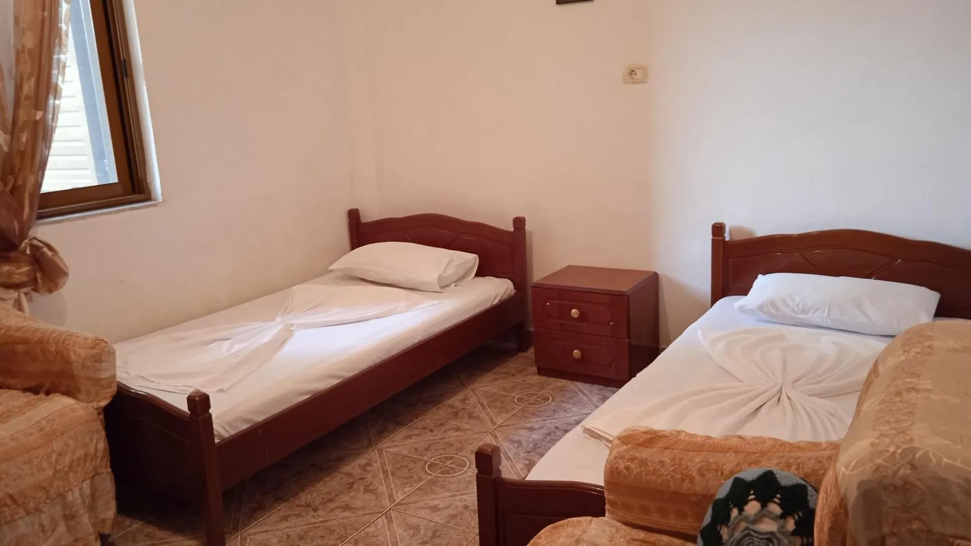 Arsen Apartments Sarandë 3*,  알바니아